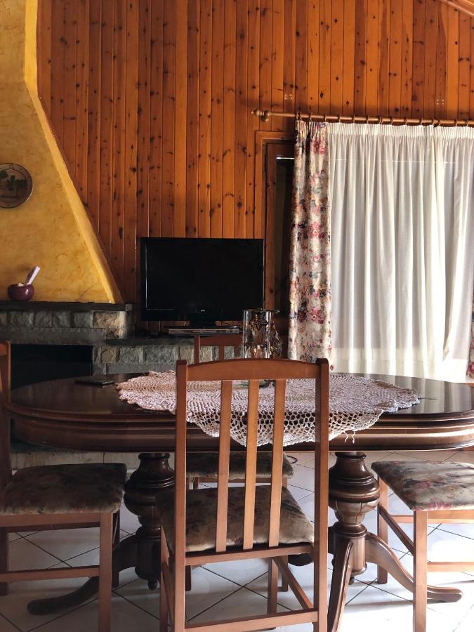 Agradable Casa Con Chimenea Interior Villa Кампродон Екстериор снимка